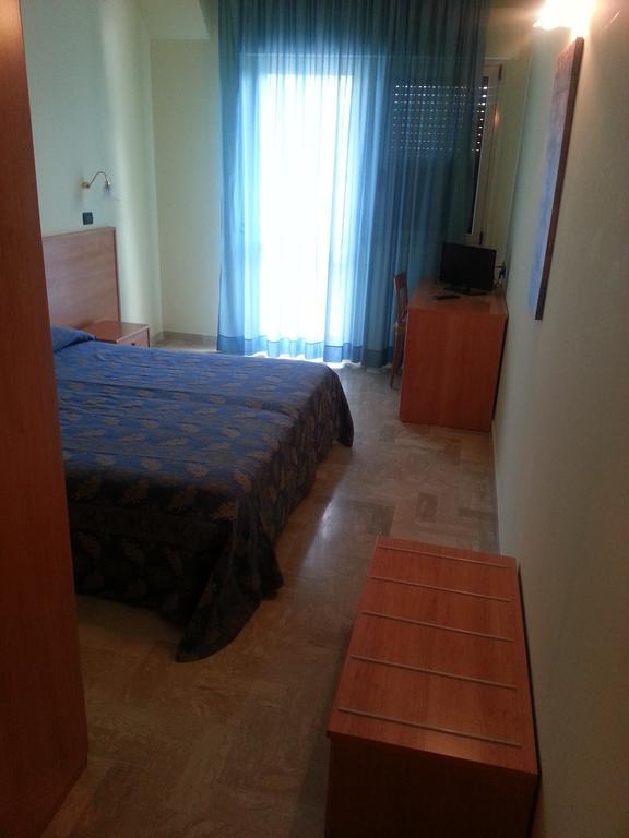 Hotel La Furnacelle Lanciano Phòng bức ảnh